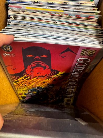 DC Long Comic Box w 250 comics for Sale (2)