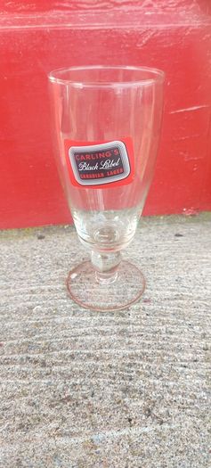 carling black label glass,rare glass,,price includes post to anywhere in Ireland thank you, or if buyer collects cheaper,sold as seen.
