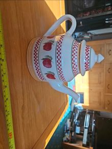 nicholas mosse teapot - Apple