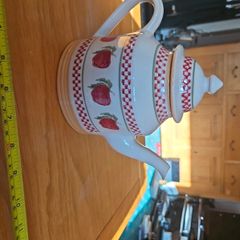 nicholas mosse teapot - Apple