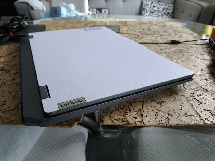 Gaming Laptop Lenovo Loq i5 12450HX 8/12 RTX3050 6gb 95w 16gb Ddr5 512GB Nvme 144hz Win11 Rgb