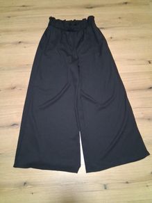 Black wide leg trousers size 16-18