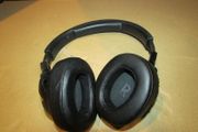 JBL Wireless Bluetooth Headphones