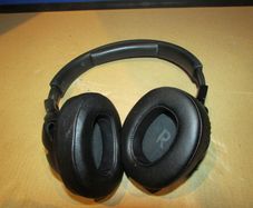 JBL Wireless Bluetooth Headphones
