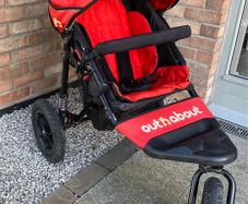 Out n About Single Nipper V4