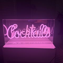 Neon LED pink 'Cocktails' acrylic box light