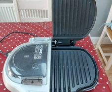 George Foreman double grills with individual timers and hot plates, working perfectly in good condition