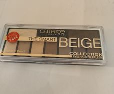 Eyeshadow palette beige