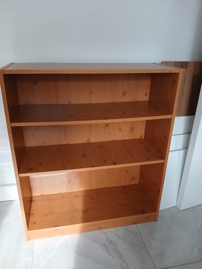 Two cabinets in very good condition.