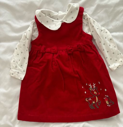 Girls/unisex Christmas clothes age 6-9 months