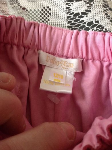 Girls stunning new shorts/ trousers 12/18 mths