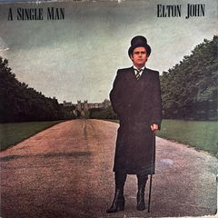 Elton John original release of A single man in vg condition