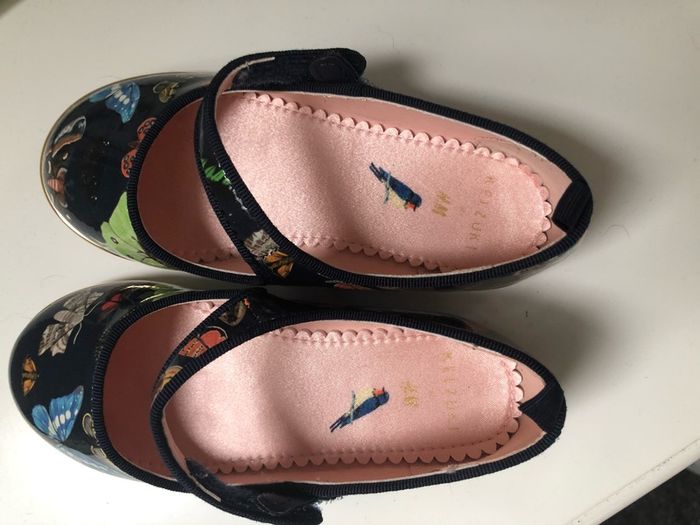 H&M girls beautiful shoes