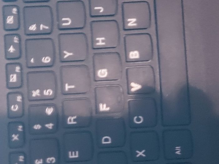 Lenovo  V110-15ISK, Model 80TL, 15.6 inch Laptop, Intel Core i3-6006U CPU, 2.00GHz, windows 10, 4GB Ram, 675GB HDD, Microsoft Edge, Chrome