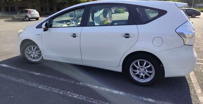 2013 Toyota Prius plus
