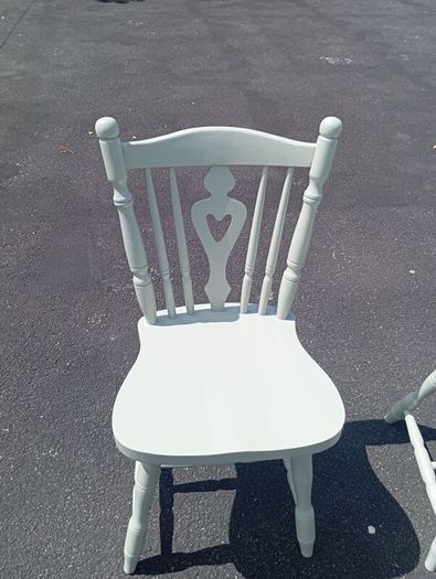 Reduced To sell country style table and chairs