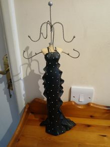 Beautiful Mannequin Jewelry Stand