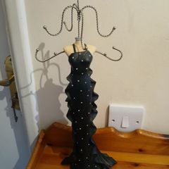 Beautiful Mannequin Jewelry Stand