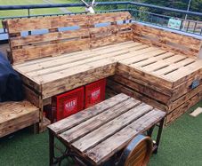 Custom Pallet Benches made to order