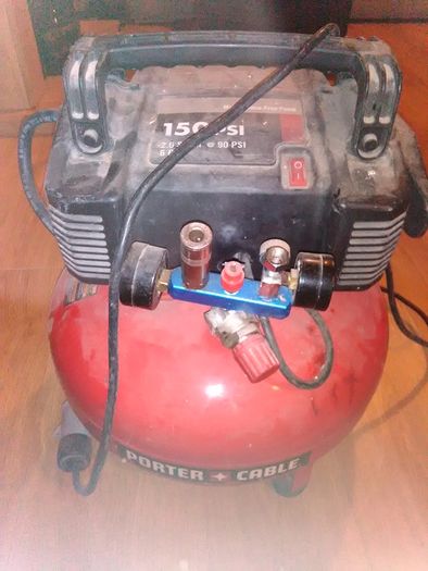 Air compressor