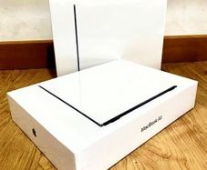 MacBook Air 13-inch, Apple M5 chip, 10C CPU, 8C GPU, 16GB 512GB