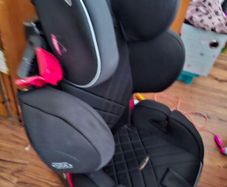 childs car seat