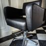 hairdresser chair Image 3