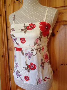Size 8-10 Cream Strappy Top