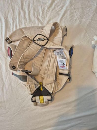 Babybjorn baby carrier mini light beige