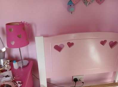 girls single bed