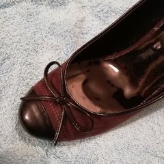 PAVERS   brown with patent toe   size 4