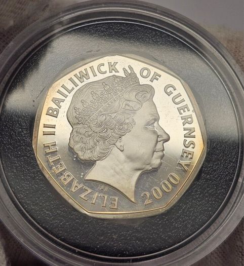 Bailiwick of Guernsey Silver Proof Piedfort 2000 50p 60th Anniversary of Battle of Britain