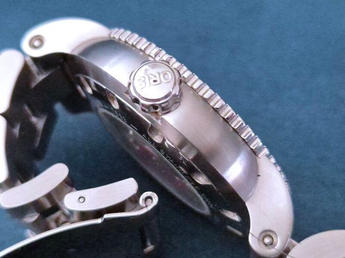 Oris TT1 diver date ref 7533