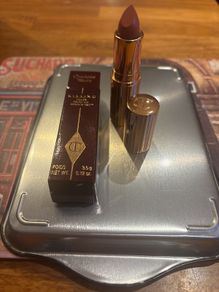 Charlotte Tilbury K.I.S.S.I.N.G Stoned Rose