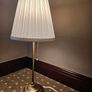 table lamp Image 4