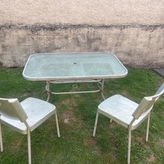 Garden table