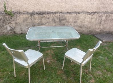 Garden table