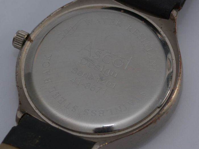 Vintage Ascot Design Gents Quartz Watch