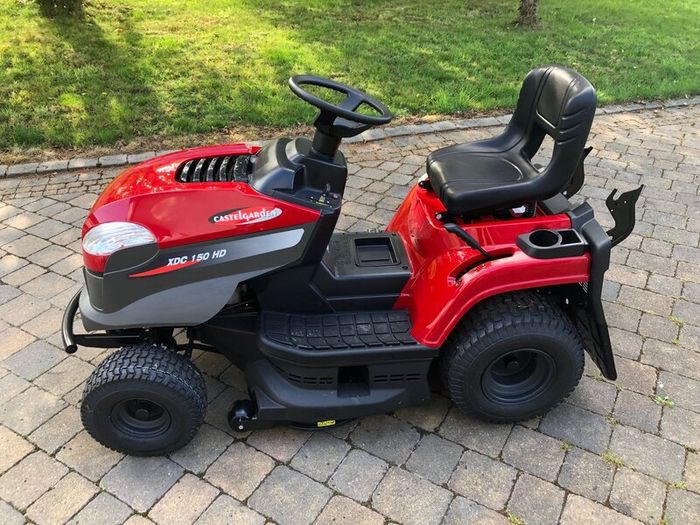 Ride on mower