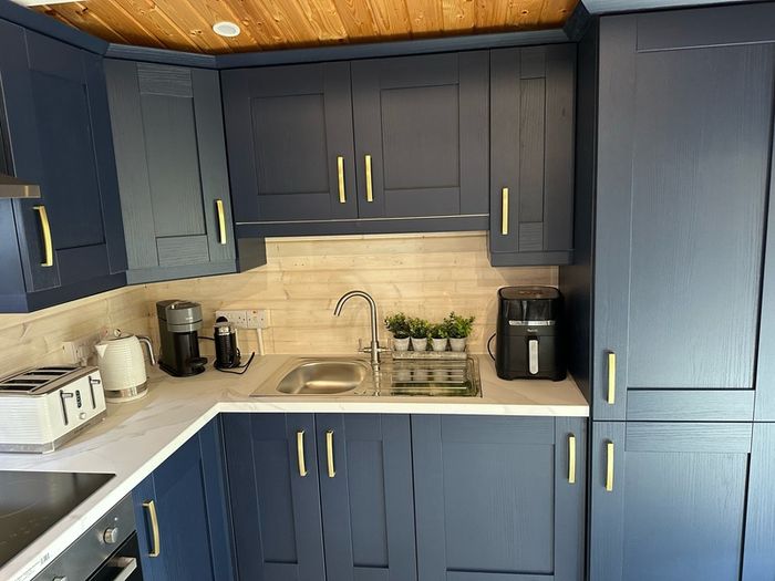 1 Bed Log Cabin
