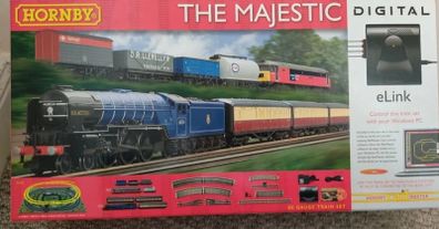 hornby the majestic train set, like new