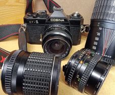 COSINA  CT-1  / 35mm Vintage Film Camera (1980s)