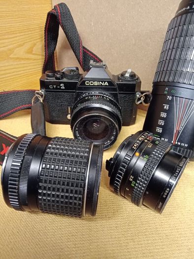 COSINA  CT-1  / 35mm Vintage Film Camera (1980s)