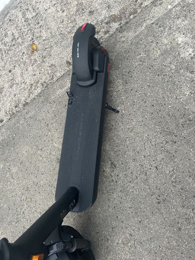 electric scooter
