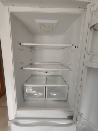 Fridge/Freezer