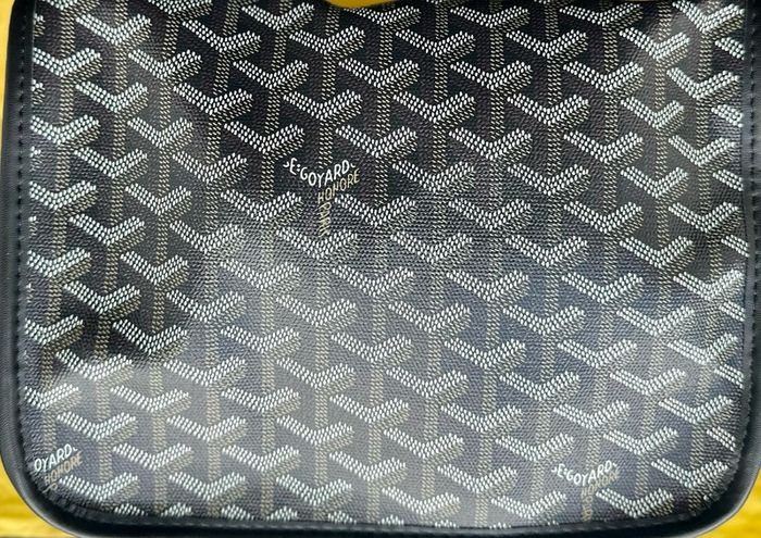 Goyard hand bag