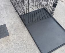 Dog training cage