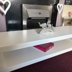 Tv bench