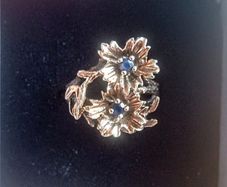 Vintage 9ct gold sapphire flower cluster ring - size M