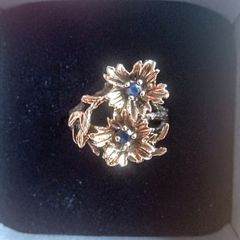 9ct gold sapphire ring size M